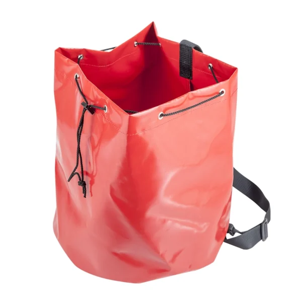 Otwarty czerwony worek transportowy Protekt AX 010 z linką ściągającą i pasami nośnymi.