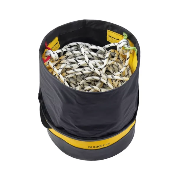 Lina transportowana w worku Petzl BUCKET 45