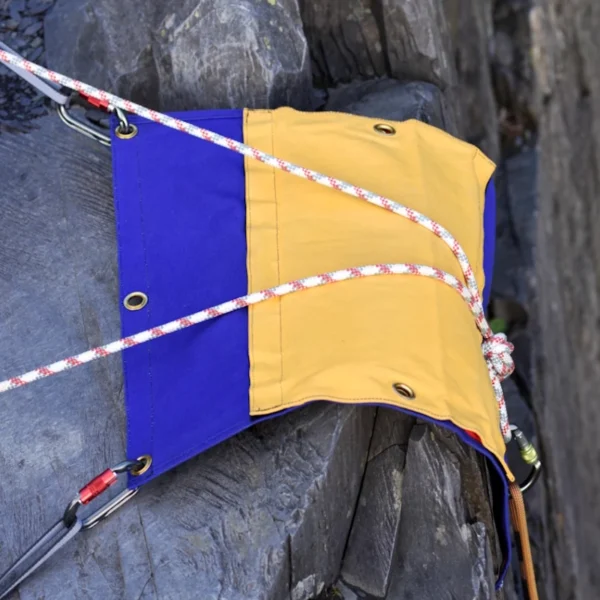 Krawędziowa osłona liny DMM ProPad+ Edge Mat z wymienną matą ochronną, do zabezpieczania liny przed ostrymi krawędziami